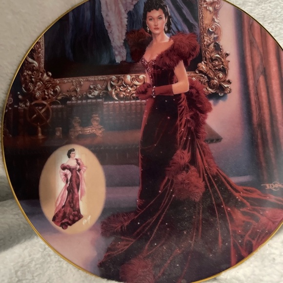 The Bradford Exchange Other - The Bradford Exchange Elegant Red Dress Scarlett plate